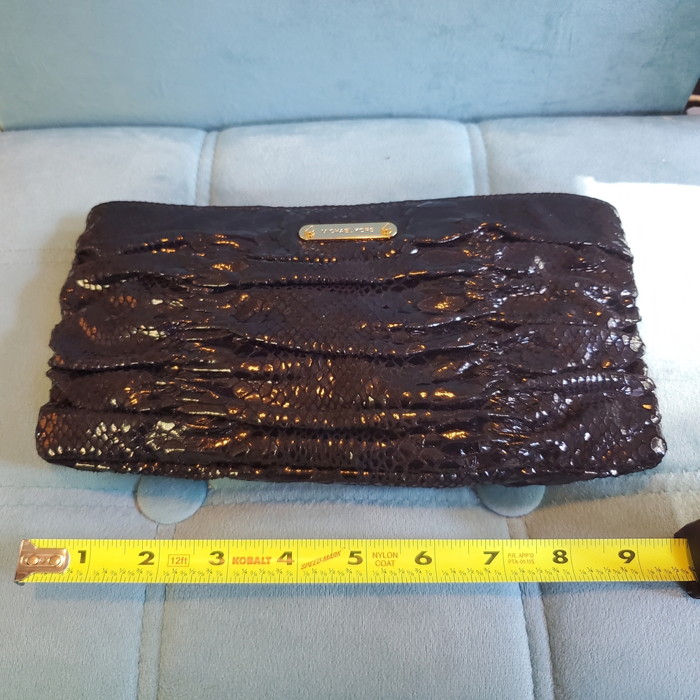 Michael Kors - Faux Snakeskin - 3 Way Convertible Clutch, Shoulder & Crossbody - Picture 9 of 15